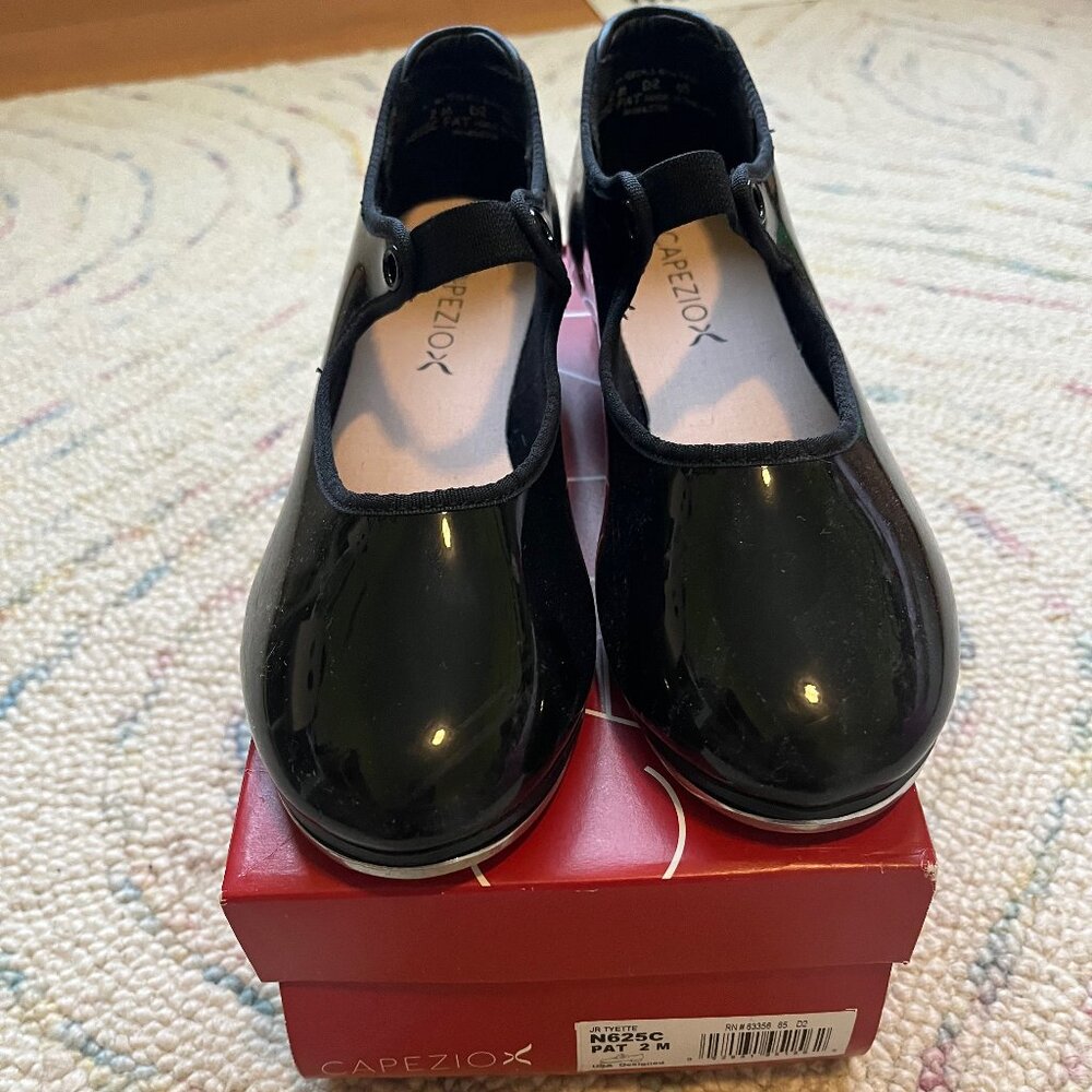 Capezio Tap Shoes, Girls size 2M